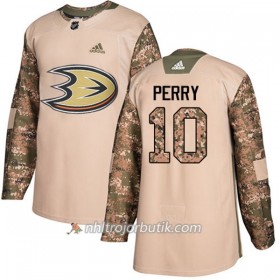 Män Ishockey Anaheim Ducks Tröja Corey Perry 10 Adidas 2017-2018 Camo Veterans Day Practice Authentic